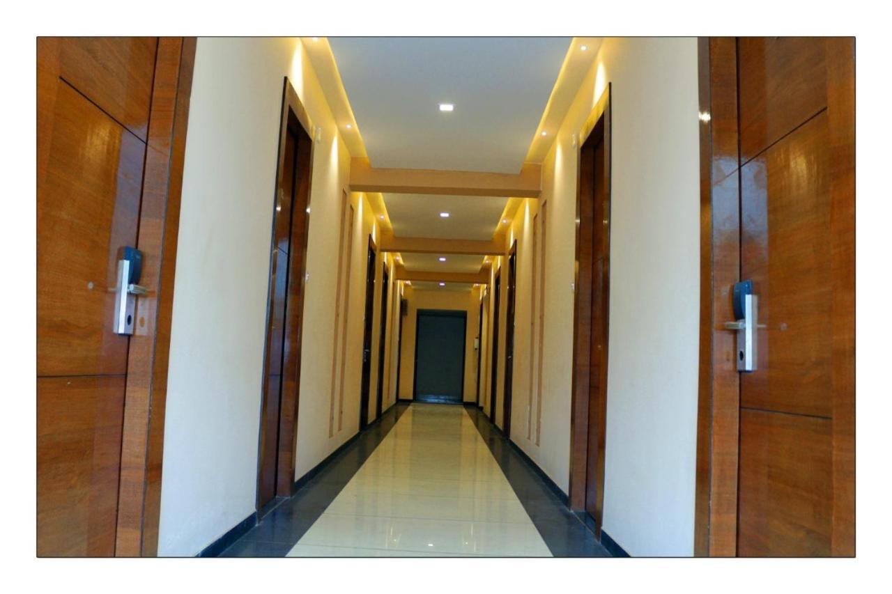 Hotel Grand Surya Kodarma Extérieur photo