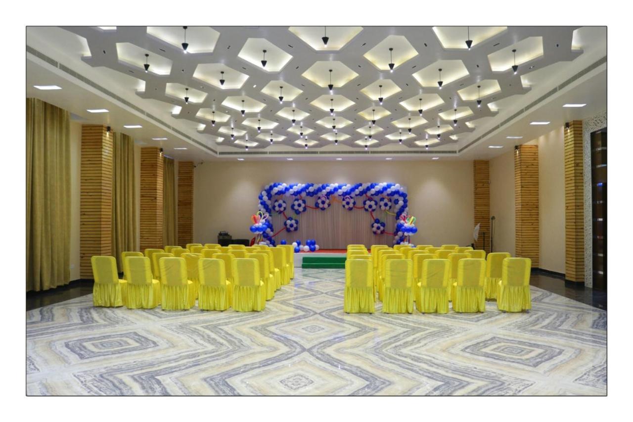 Hotel Grand Surya Kodarma Extérieur photo